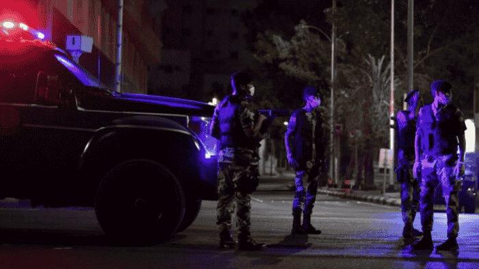 gulf nations warn against sharing war content